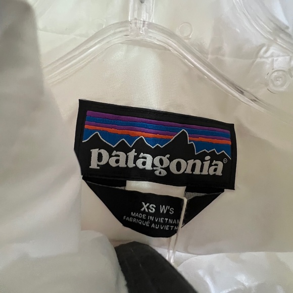 Patagonia Nano Puff Vest, Birch White, XS - NWT - Picture 5 of 9